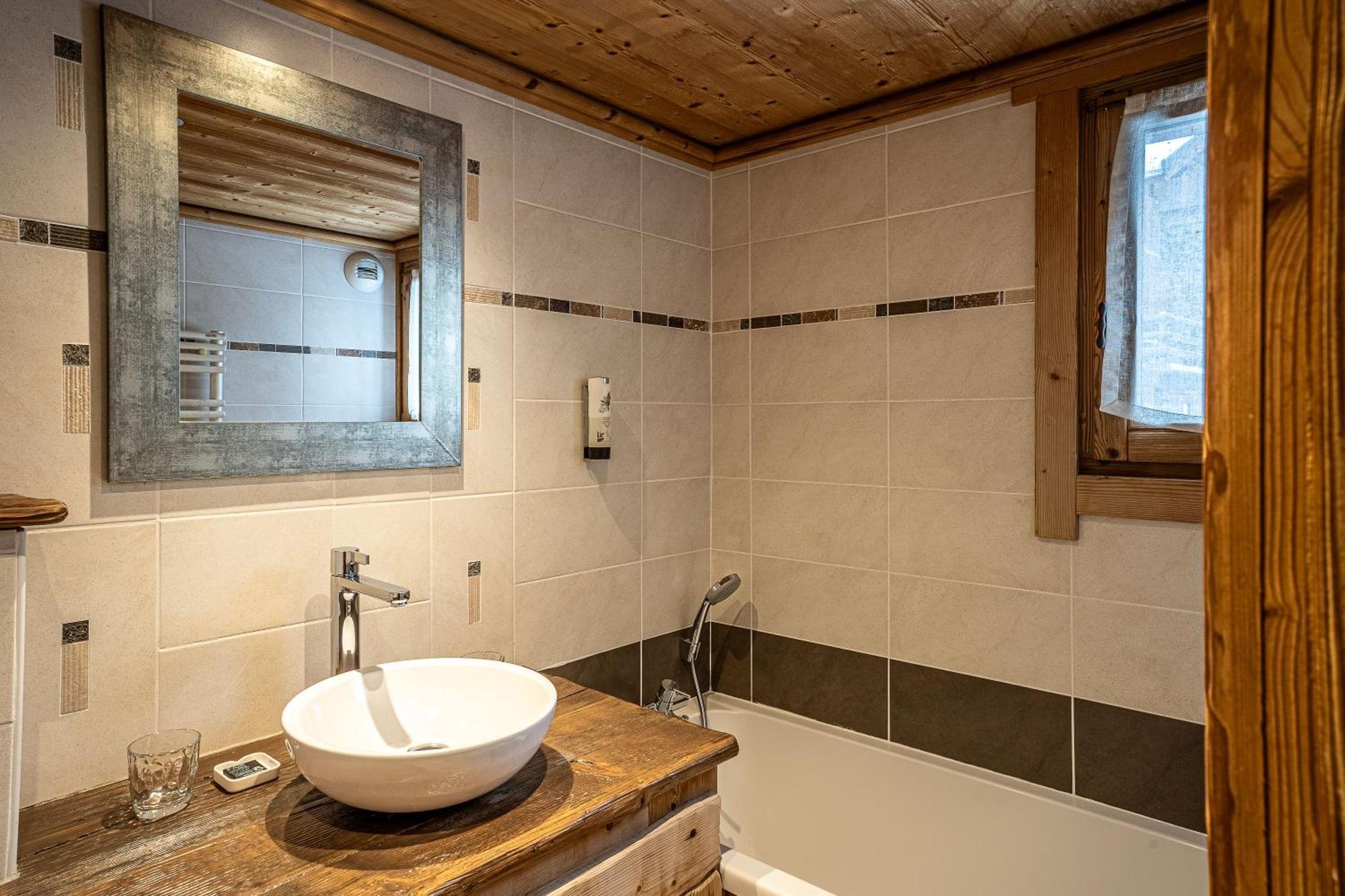 Chalet L'Ecureuil ميريبيل المظهر الخارجي الصورة